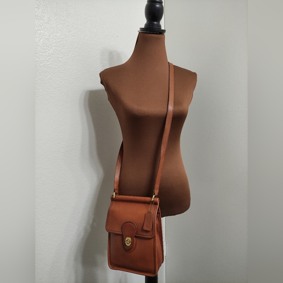 Vintage Coach 9930 Murphy Bag British Tan Made in USA - Picture 7 of 14